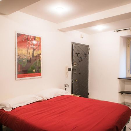 Free Parking - Appartamento In Centro Storico A Genova Экстерьер фото